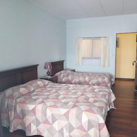 Hotel Las Brumas Картаго Экстерьер фото