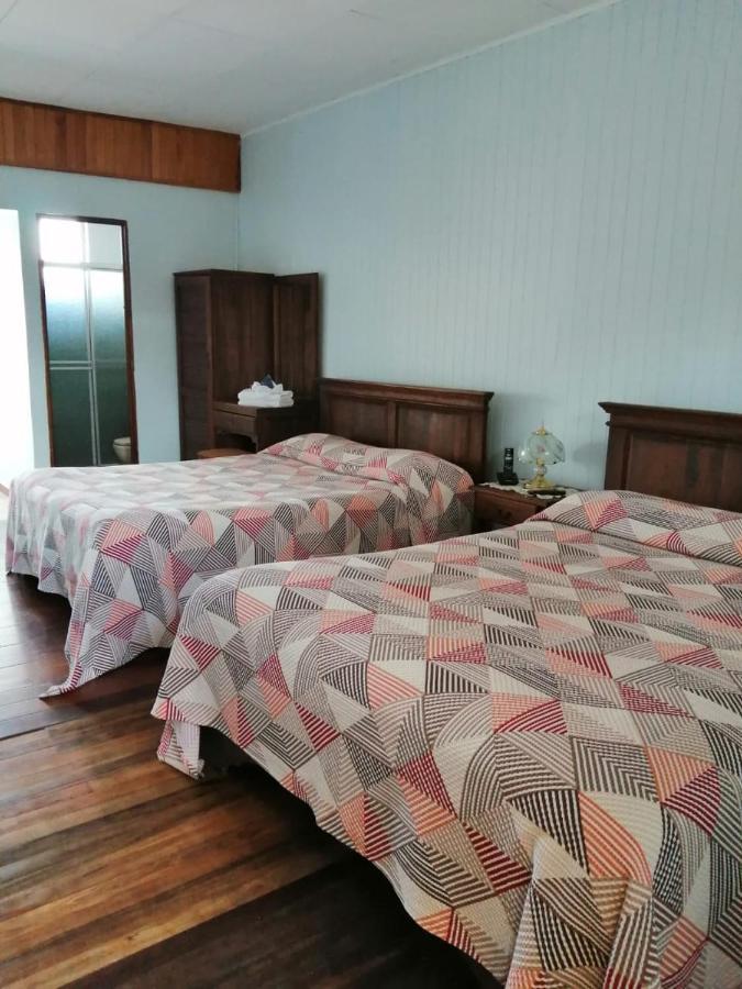 Hotel Las Brumas Картаго Экстерьер фото